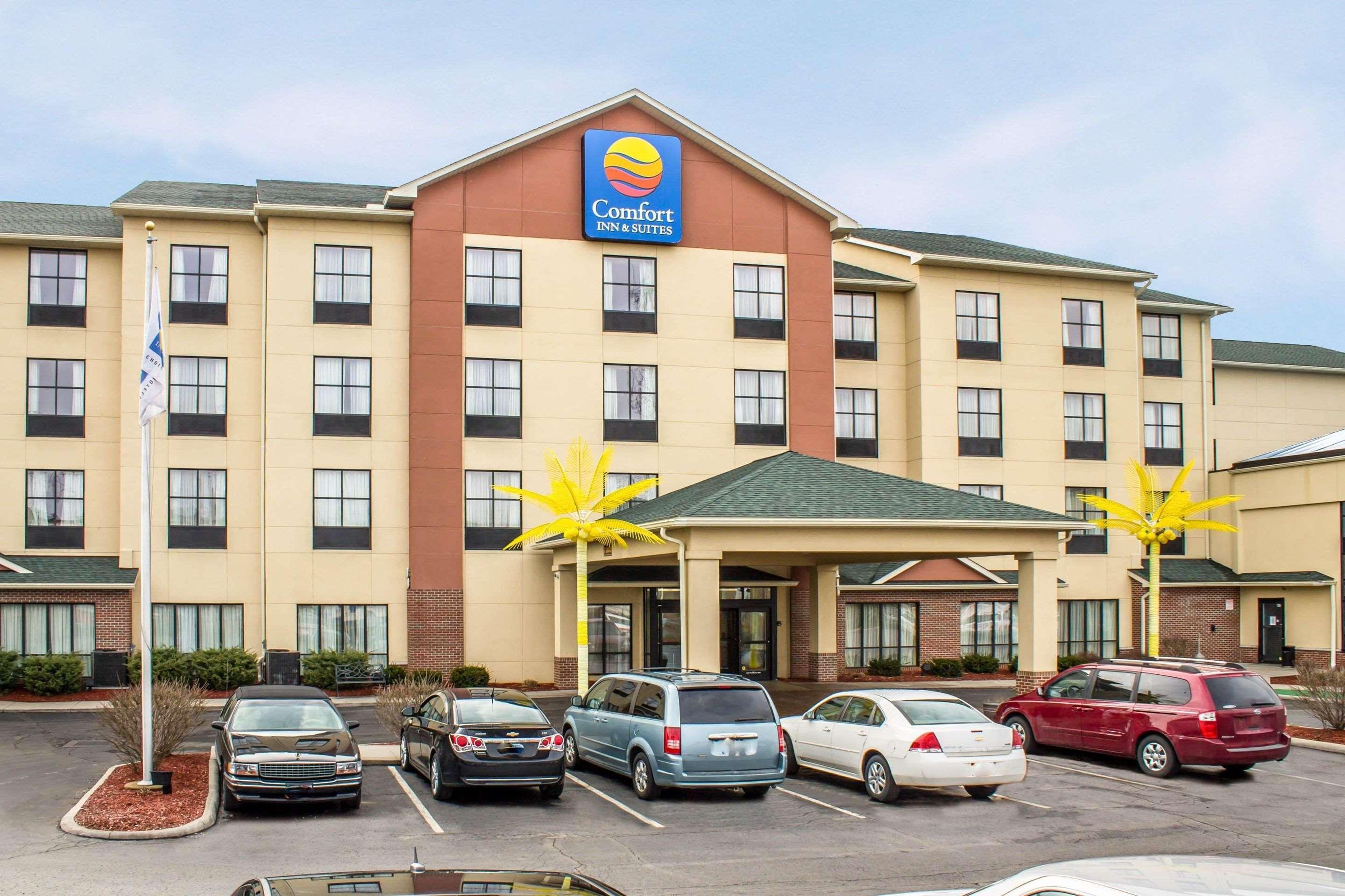Comfort Inn & Suites Kent - University Area Eksteriør bilde