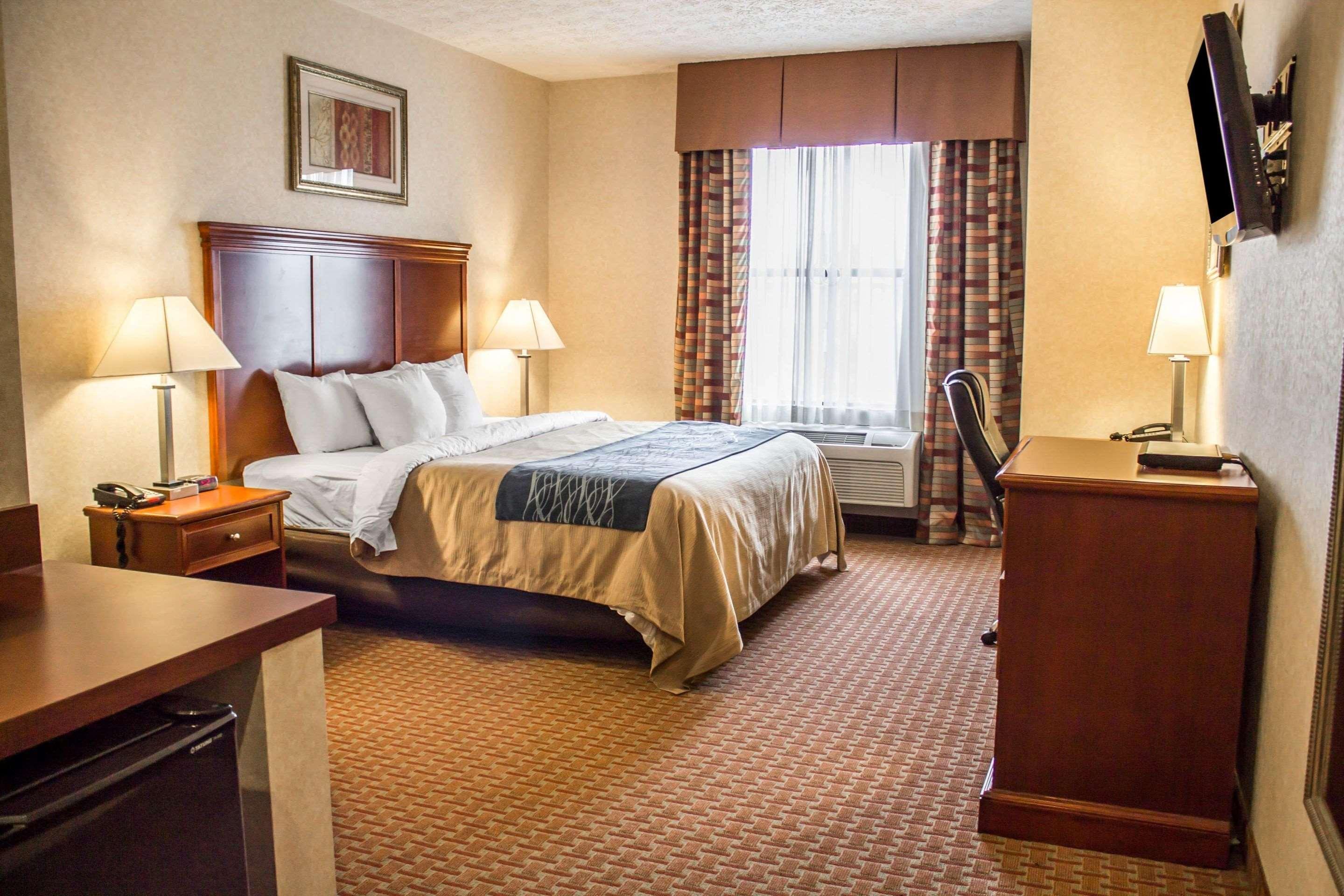 Comfort Inn & Suites Kent - University Area Eksteriør bilde